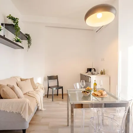Apart-hotel Oberdan Panorama - Modern Penthouse 3*